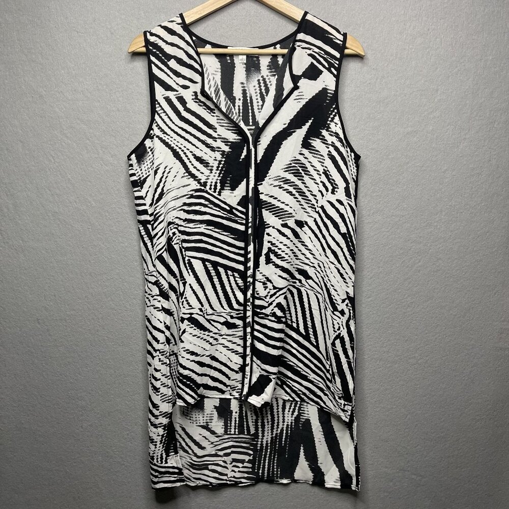 Zebra Print Sleeveless High-Low Top By Spense Size M